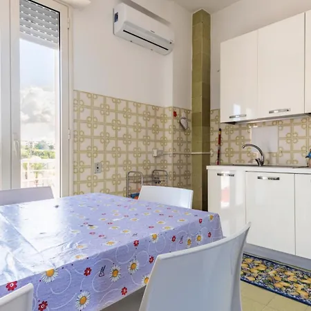 Apartment La Casa Nel Blu *